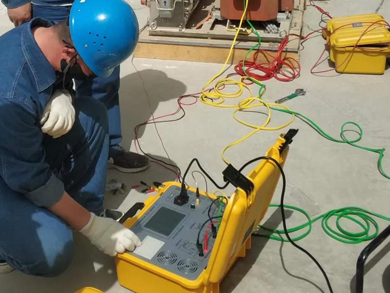 Three-Phase Combinsd Transformers Test Case